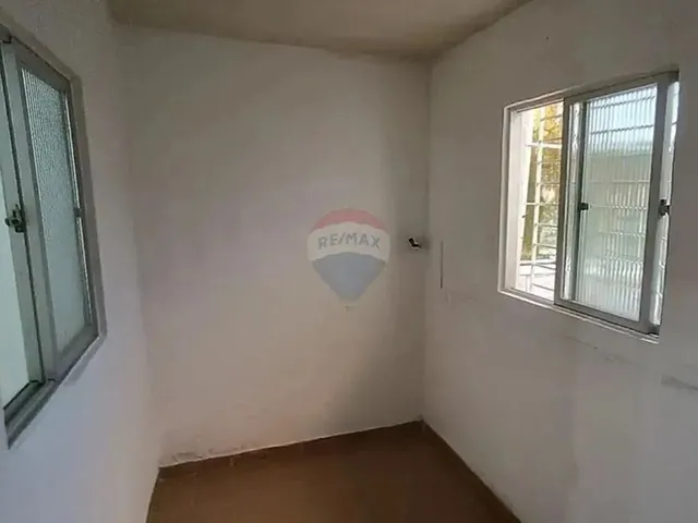Imagem 4: Casa 2 Quartos a Venda