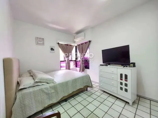 Imagem: Apartamento com 3 Quartos em Candeias