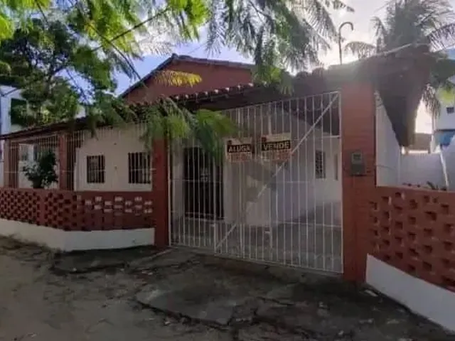 Imagem: Casa para Vender e Alugar em Rua Pública