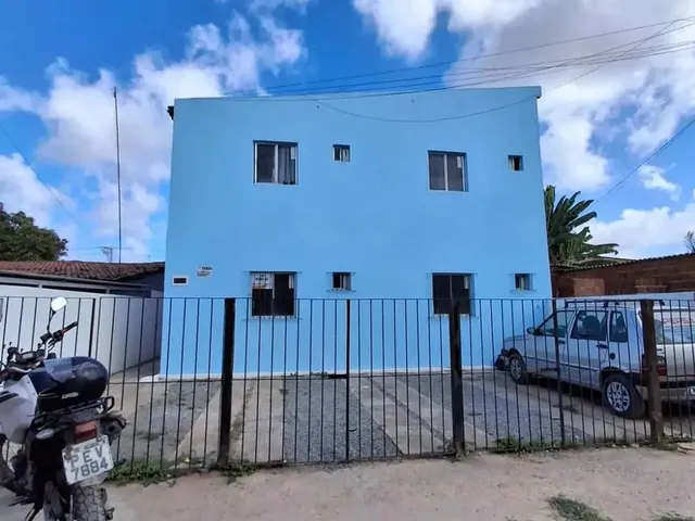Imagem: O apartamento possui 3 Dormitórios, 1 Suíte, 1 Banheiro,
