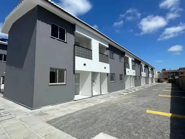 Imagem: O apartamento possui 2 Dormitórios, 1 Banheiro, 1 Vaga na