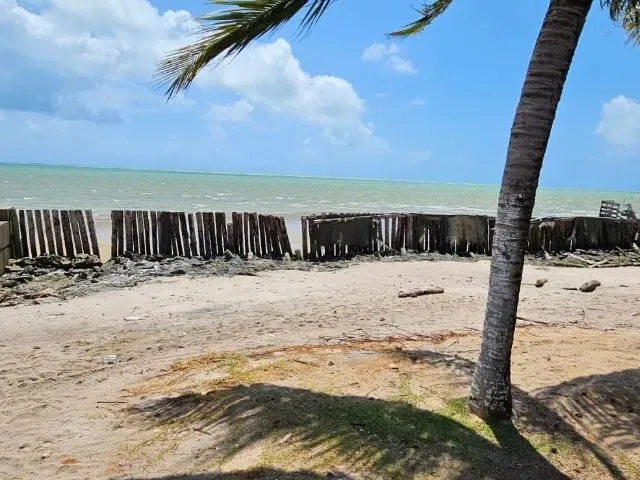 Imagem: A casa em condomínio possui 4 Dormitórios, 3 Suítes, 4