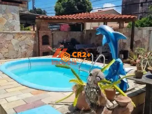Imagem: Casa para Vender com 4 Quartos, 2 Suítes