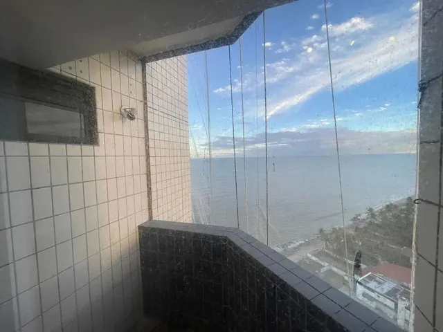 Imagem 15: Apartamento com 4 Quartos Beira Mar , 3 Suites , Andar Alto , Lazer