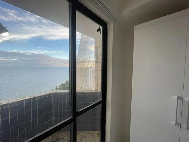 Imagem 5: Apartamento com 4 Quartos Beira Mar , 3 Suites , Andar Alto , Lazer