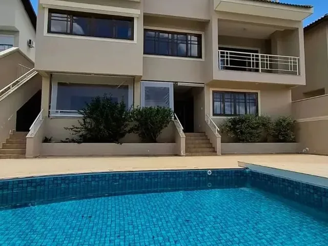 Imagem: A casa em condomínio possui 3 Dormitórios, 1 Suíte, 3
