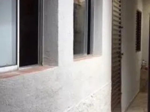 Imagem: Lindo Kitinete, 2 Quartos em Área Muito