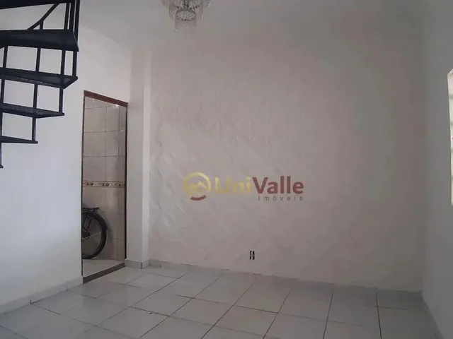Imagem: Casa com 3 Dormitórios para Alugar, 100
