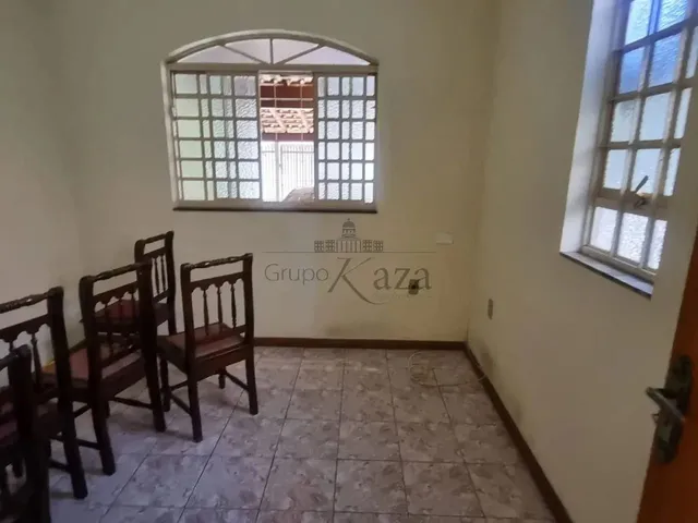 Imagem 14: Oportunidade - Casa Térrea - Jardim Terras do Sul - 2 Dormitórios - 70M²
