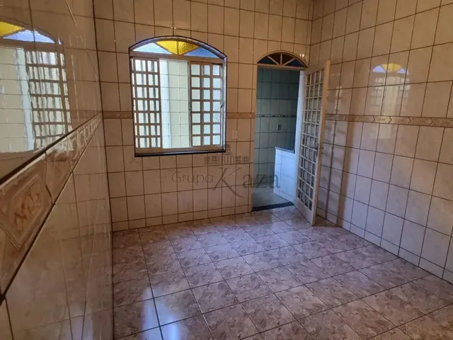 Imagem 2: Oportunidade - Casa Térrea - Jardim Terras do Sul - 2 Dormitórios - 70M²