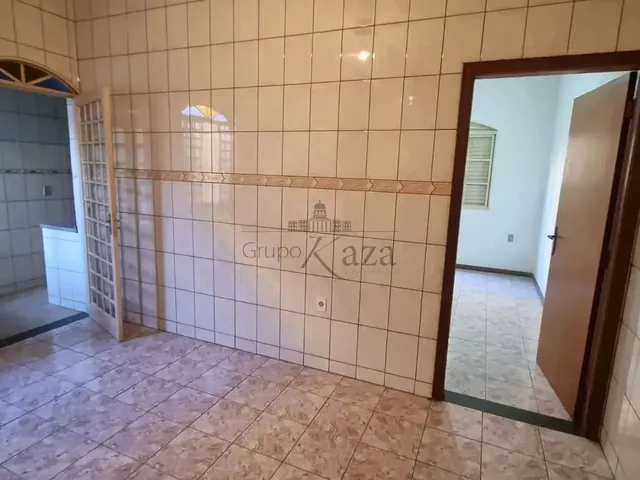 Imagem 7: Oportunidade - Casa Térrea - Jardim Terras do Sul - 2 Dormitórios - 70M²