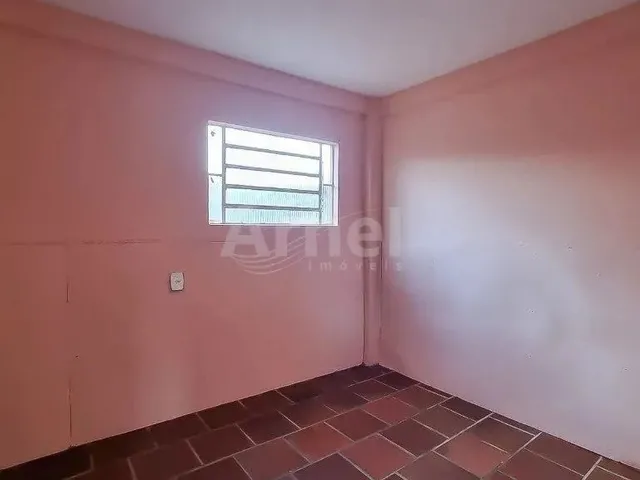 Imagem 2: Casa 02 Dorm - Leonardo Ilha