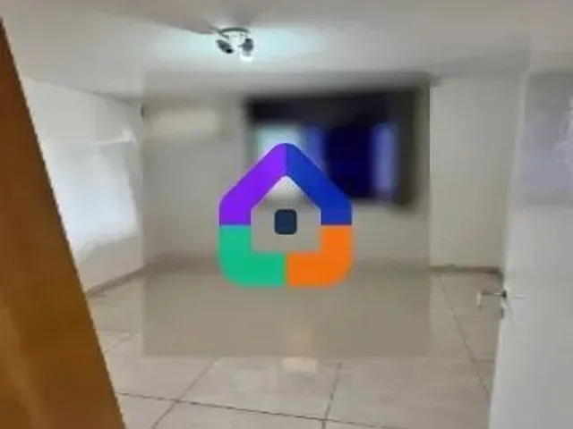 Imagem 2: Apartamento com 2 Quartos (1 Suíte) em Vila Isabel