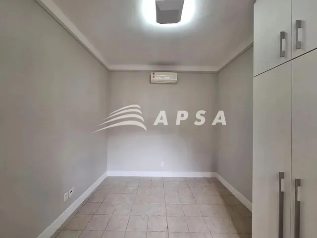 Imagem 15: Excelente Casa de Vila Totalmente Reformada, 03 Quartos Sendo Uma Suite, Cozinha Com