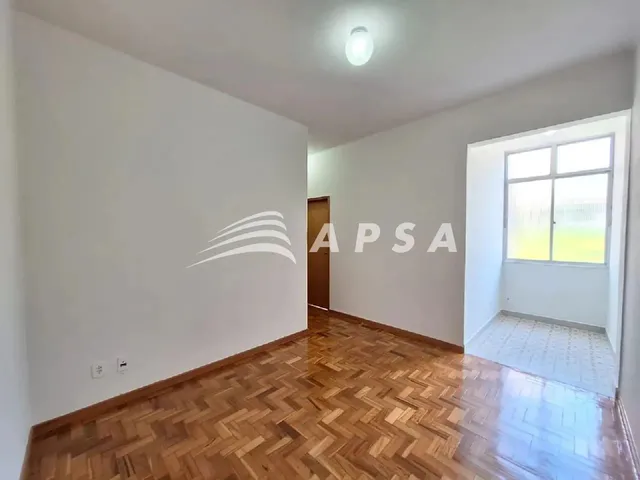 Imagem: Ótimo Apartamento, com 02 Quartos, Sala