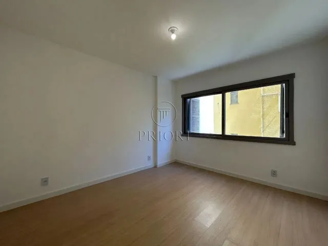 Imagem 11: Amplo Apartamento 3 Dormitórios na Cidade Baixa