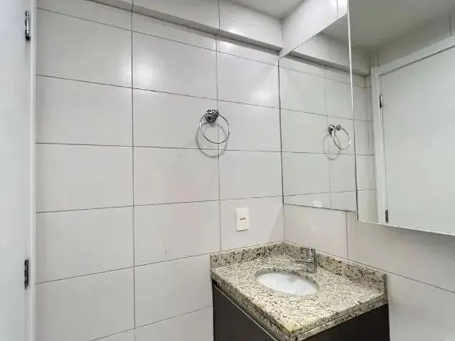 Imagem 12: Apartamento com 2 Dormitórios, Semimobiliado, para Alugar, 62 M² por R$ 4.780/Mês