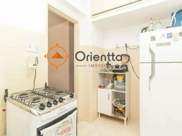 Imagem 3: Apartamento Mobiliado com 2 Quartos e 50M² para Alugar em Centro Histórico, Port