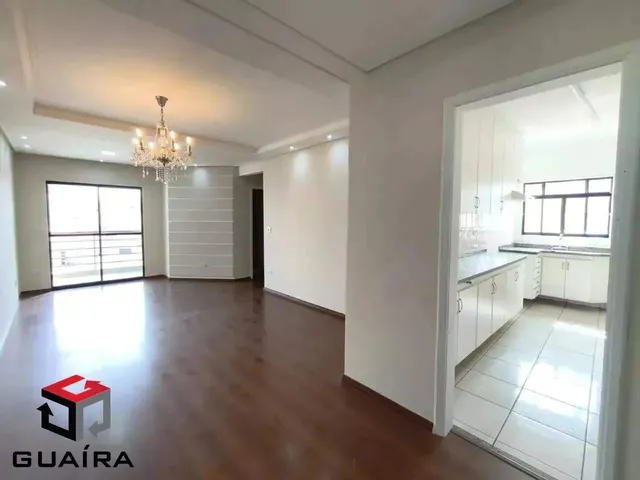Imagem: O apartamento possui 3 Dormitórios, 1 Suíte, 3 Banheiros,