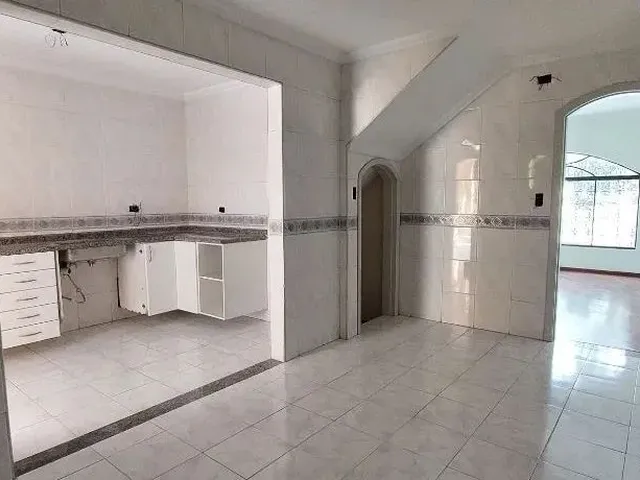 Imagem 14: Sobrado com 2 Dormitórios para Alugar, 210 M² por R$ 3.638,62/Mês - Centro -São