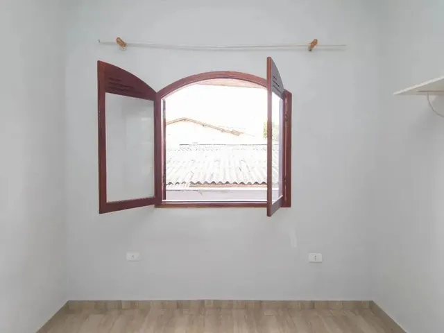 Imagem 6: Casa 3 Quartos para Alugar No(A) Vila Camilópolis