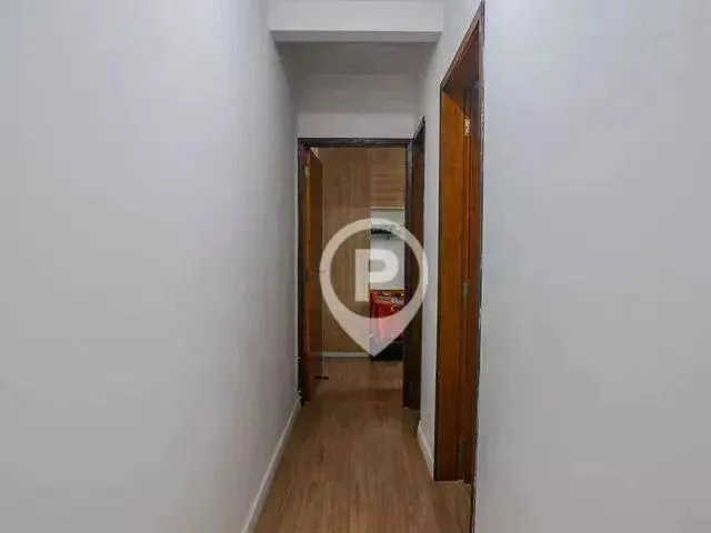 Imagem: A casa possui 3 Dormitórios, 1 Suíte, 3 Banheiros, 4