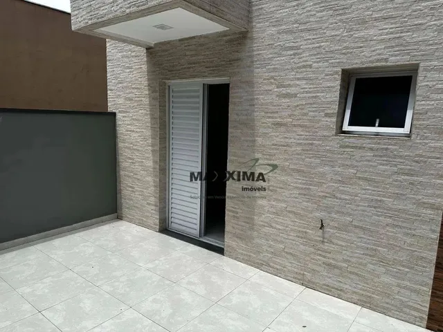 Imagem: O apartamento possui 2 Dormitórios, 1 Suíte, 2 Banheiros,