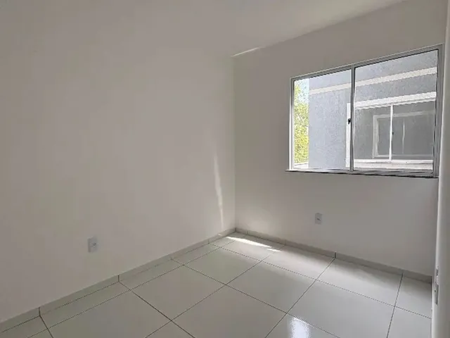 Imagem: Busco Roommate - Quarto Disponível