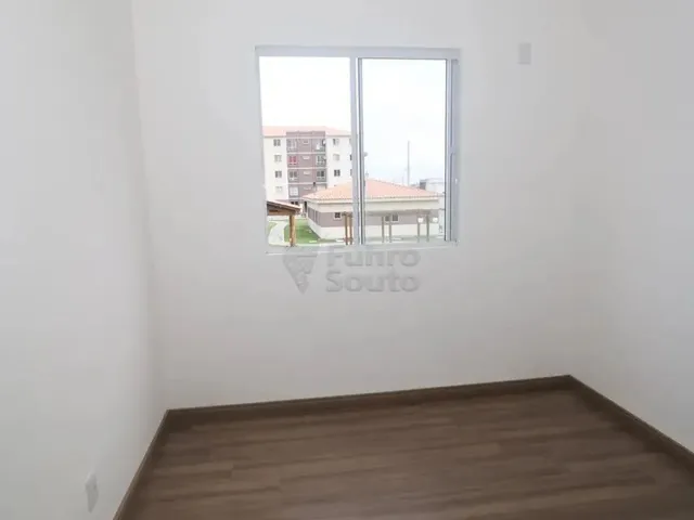Imagem 9: Apartamento com Dois Dormitórios no Condomínio Quinta do Oleiro - Bairro Três Vendas
