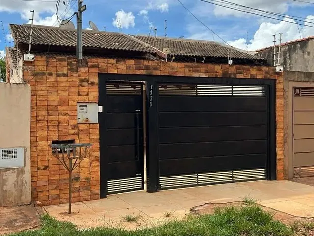 Imagem 13: Casa Térrea Rica em Armários