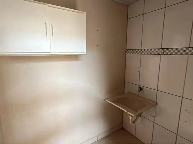 Imagem 4: Casa Térrea Rica em Armários