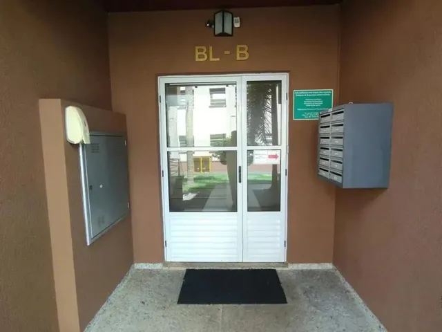 Imagem 3: Apartamento Bem Localizado Ao Lado Supermercado Comper da Rua Spipe Calarge e a 10 Minutos