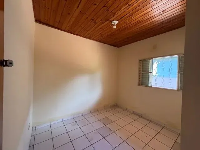 Imagem 5: Casa em Vila com 2 Quartos, Lavanderia e Vaga para Carro