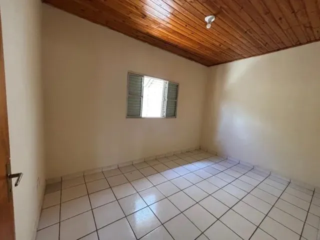Imagem 6: Casa em Vila com 2 Quartos, Lavanderia e Vaga para Carro