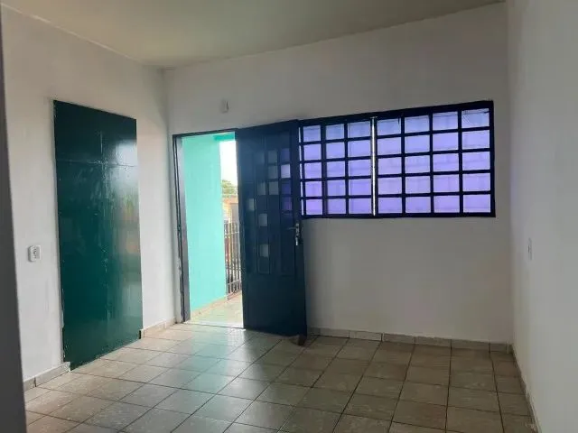 Imagem 2: Aluga-Se Casa no Aero Rancho