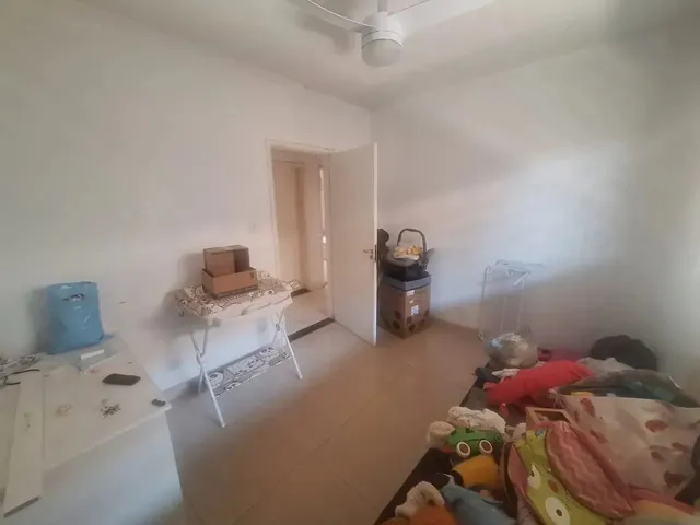 Imagem 14: Sobrado para Venda Possui 286 Metros Quadrados com 5 Quartos em Coopharádio - Campo