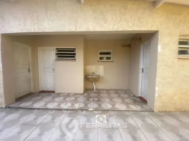 Imagem 4: Casa Ampla no Centro com 3 Dormitórios e Espaço Gourmet