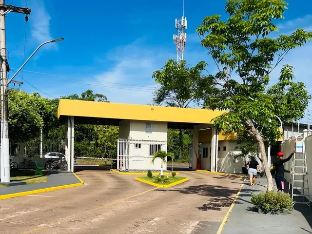 Imagem: O apartamento possui 3 Dormitórios, 2 Banheiros, 1 Vaga na