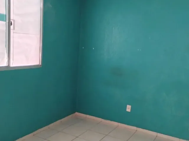 Imagem: O apartamento possui 2 Dormitórios, 1 Banheiro, 1 Vaga na