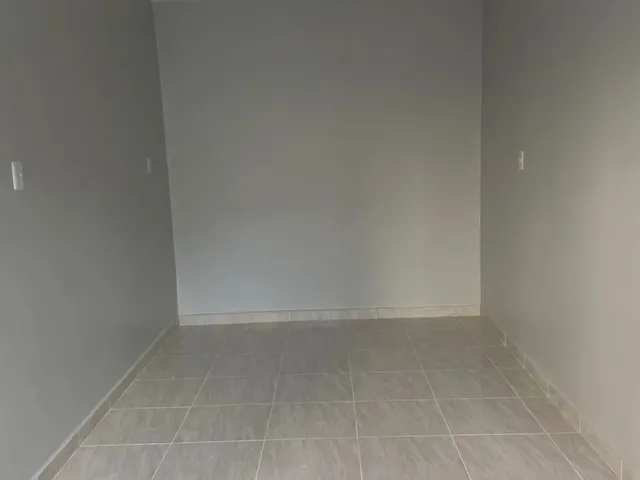 Imagem: A kitnet possui 1 Dormitório, 1 Banheiro e está