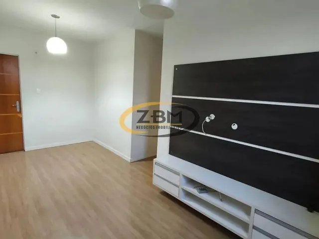 Imagem 2: Apartamento para Locação, 03 Quartos ( 02 com Armários ), Cozinha com Armários