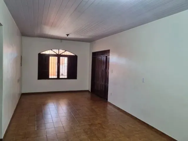 Imagem 6: Alugo Excelente Casa no Pacoval com 03 Quartos