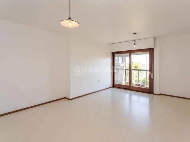 Imagem: Apartamento Semimobiliado com 3 Dormitórios