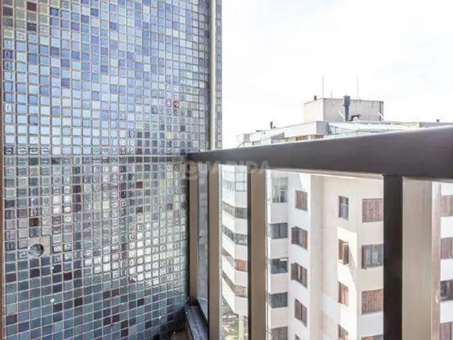 Imagem 15: Apartamento Semimobiliado com 3 Dormitórios, Sendo 1 Suíte, e 2 Vagas de Garagem No