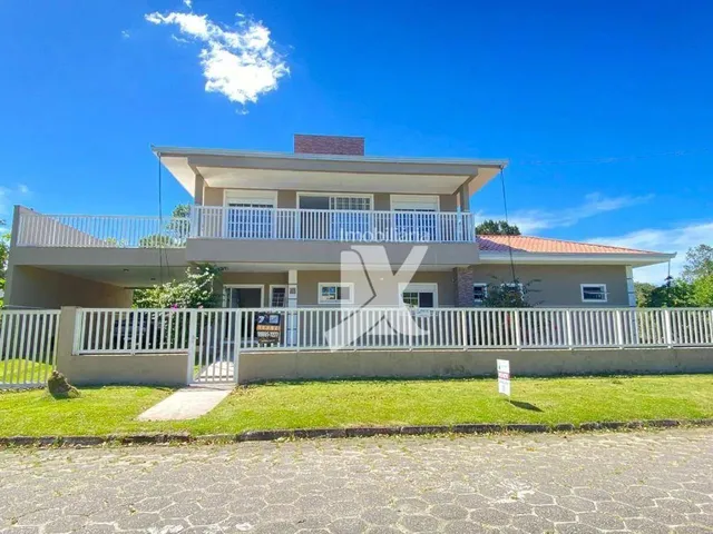 Imagem: Casa com Piscina 5 Dorm.( Sendo Que 4