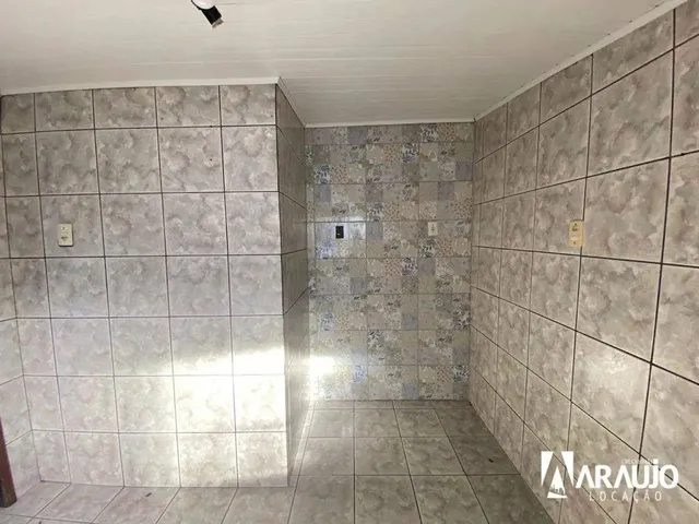 Imagem 6: Casa com 3 Dormitórios para Alugar em Cordeiros - Itajaí