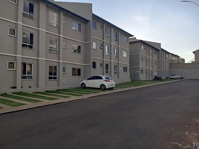 Imagem 1: Apartamento 2 Quartos Terréo no Grim Parque V em Valparaiso Condominio Fechado com Area