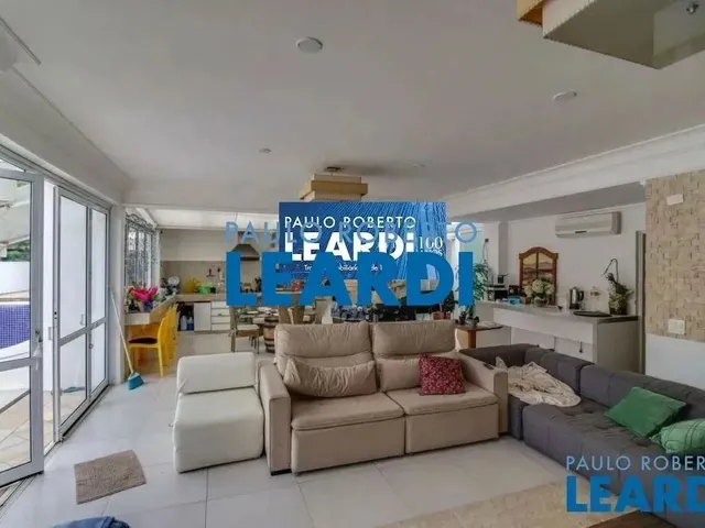 Imagem: Sobrado - Granja Julieta - Sp