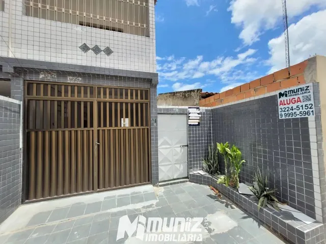 Imagem: Casa Disponível para Aluguel no Bairro