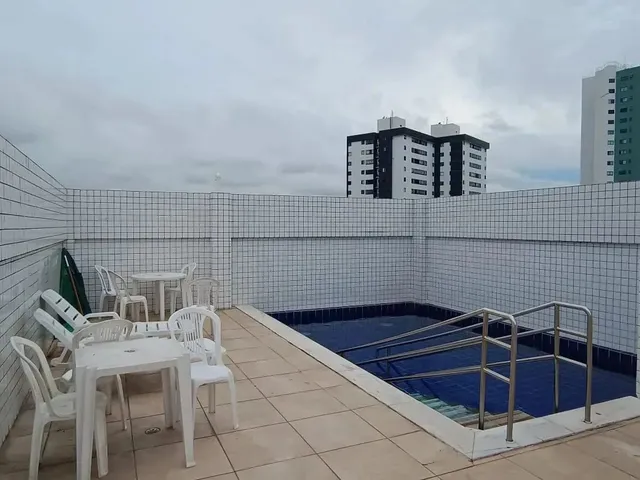 Imagem 1: Imóvel para Aluguel Possui 65 Metros Quadrados com 2 Quartos em Boa Viagem - Recife - Pe